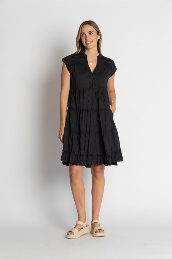 Lula Life Shayna Tiered Dress Black