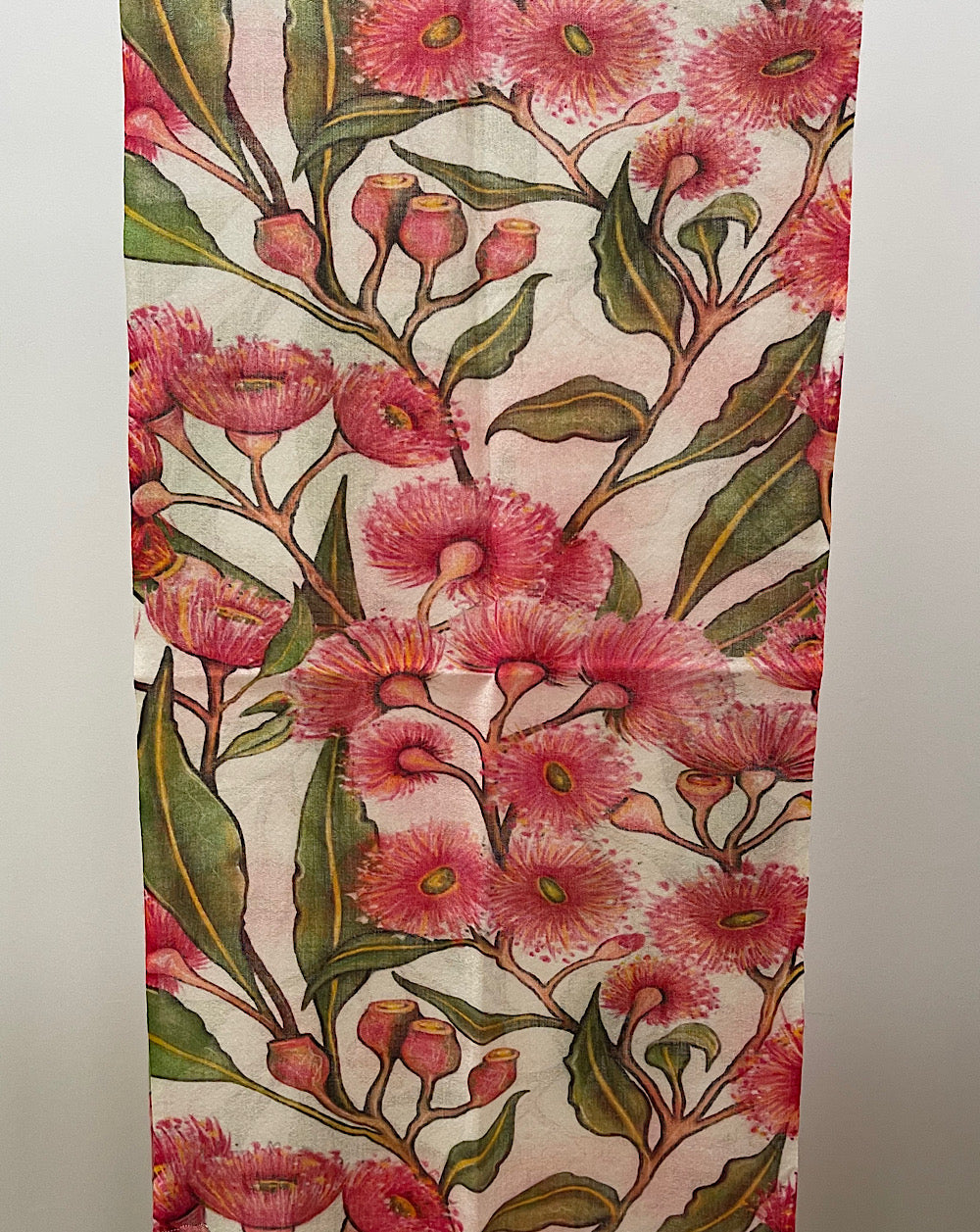 FLOWERING GUM PINK